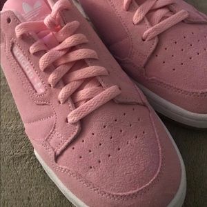 Adidas Women’s Size 10.5 Brand New